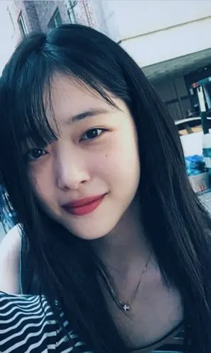 崔雪莉 崔真理 sulli  壁纸头像-堆糖,美好生活研究所