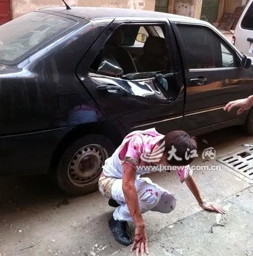 惊:小伙舍命逃出传销窟 幸:六楼坠落还好无大碍