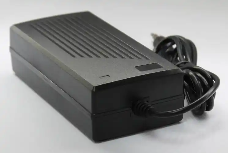 12v铅酸电池充电器 恒流恒压铅酸电池充电器