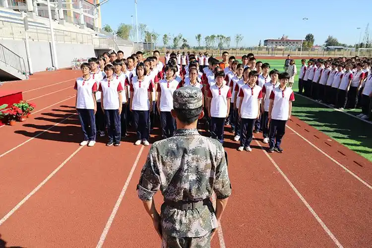 "集合完毕,请检阅!"|精英中学邢台校区高一军训圆满完成