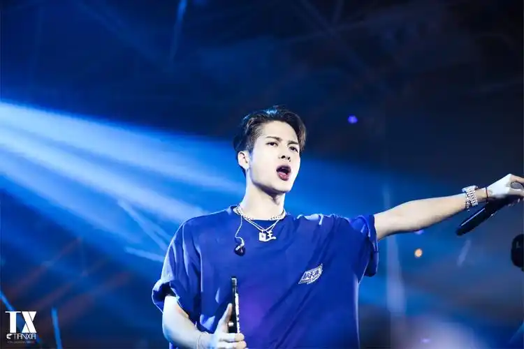 王嘉尔 - 堆糖,美图壁纸兴趣社区