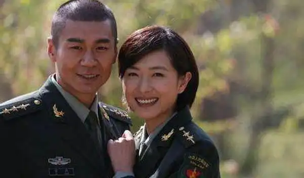 万茜和徐佳是夫妻吗 两人现实中或许只是普通好友