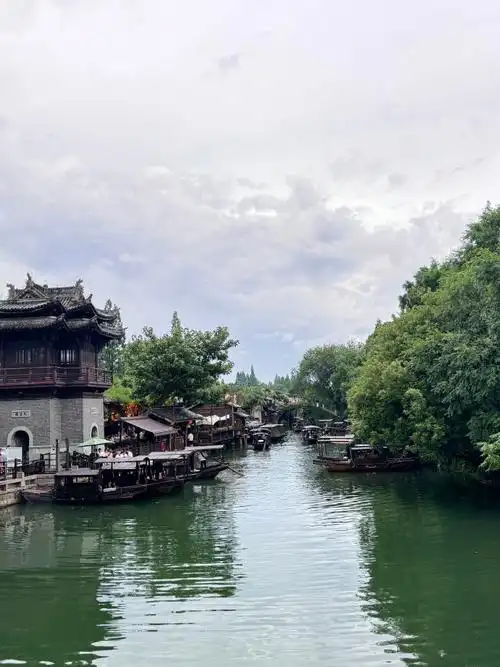 "走过先生笔下的江南"