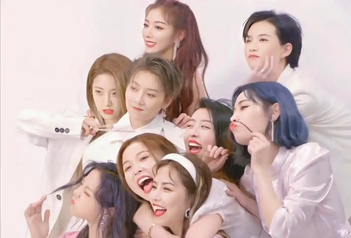 the9一直以来都不温不火,出道的时候撞上了硬糖少女