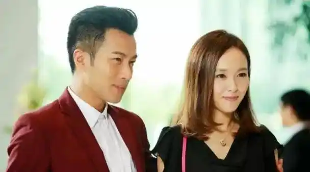 作为曾经的电视剧女王,唐嫣曾和李易峰,刘恺威,钟汉良,霍建华,胡歌等