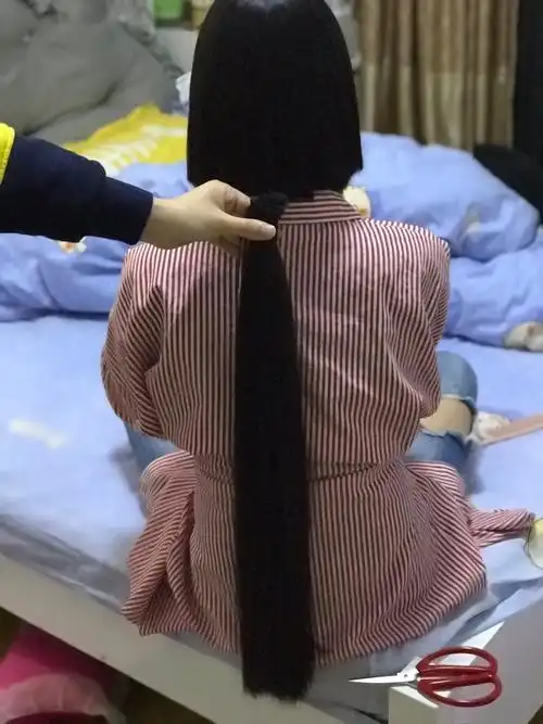小姐姐超丰厚,超顺滑长发一刀剪