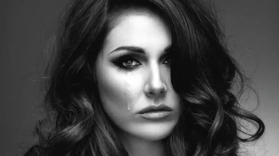 一个人伤心难过的图片,高清壁纸,图片,时光记忆-回车桌面