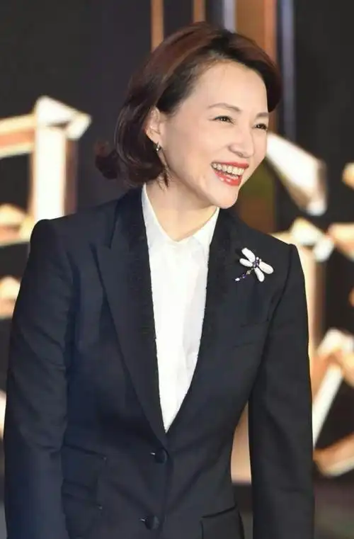 董卿:名副其实的央视一姐主持人