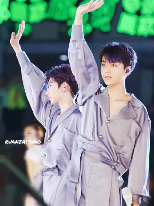 这么久了还有人磕凯源吗