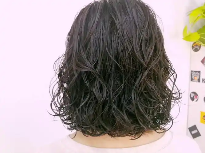 冷烫,卷发