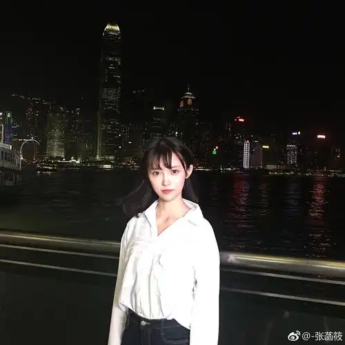 张菡筱 hanxiao zhang的图片
