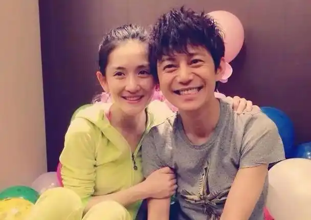 何炅结婚了吗妻子是谁 何炅简介个人资料-第24张图片