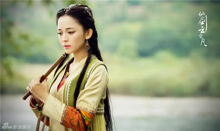 p>古力娜扎(gulnazar),1992年5月2日出生于新疆乌鲁木齐市,中国内地