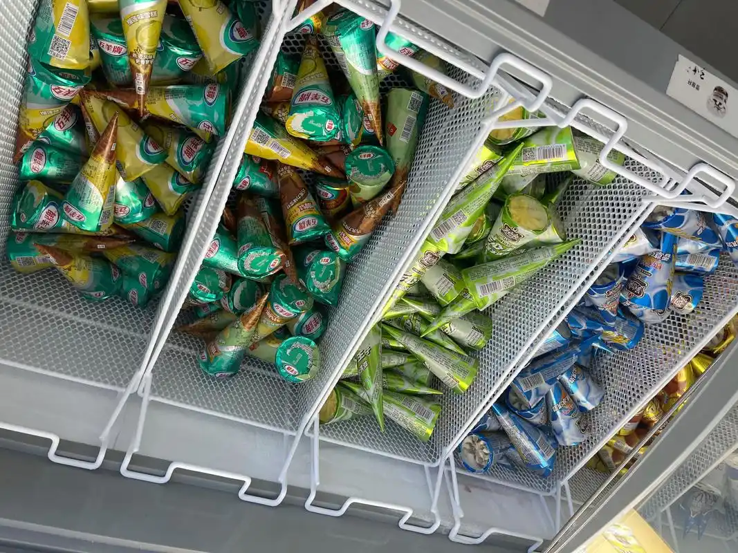 全茂名品种最多的美怡乐雪糕体验店 还是怀旧经典的味道 糯米糍 彩云