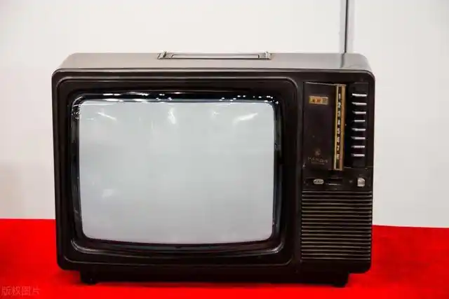 长城遥控彩电21寸