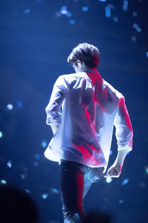 吴世勋#考古|饭拍高清91151212 exo planet#2 - the exoluxion in