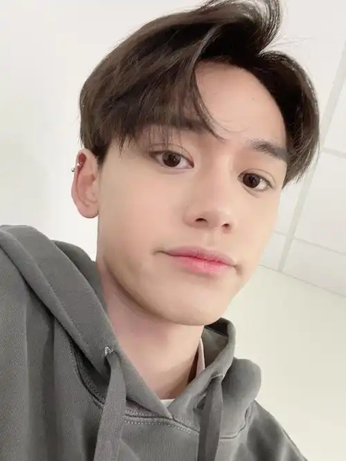 nct黄旭熙即将回归sm娱乐开始为他复出做准备公司没有放弃他