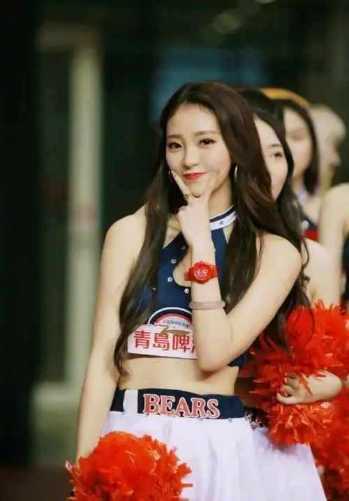 cctv5直播广东主场首秀老板娘吴迪助阵啦啦队黄逸辉有惊喜