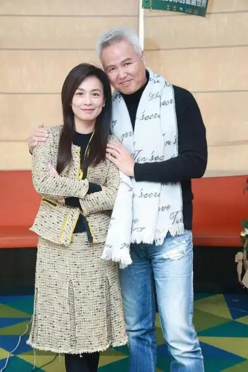 张庭林瑞阳夫妇强势复出!