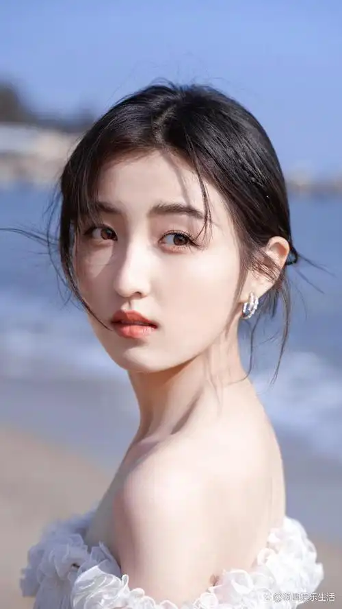 "国民妹妹"张子枫