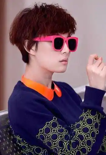 当看到孙俪的新发型,不仅让人想起她出演《辣妈正传》的造型,烟花烫