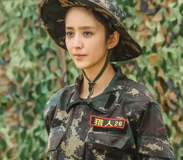 真正男子汉第二季最后一期佟丽娅退出 黄子韬获优秀猎人