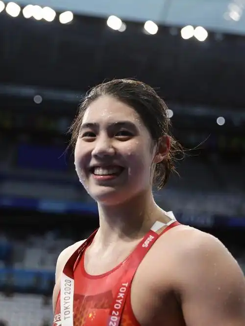 杭州亚运会明星游泳运动员:张雨霏