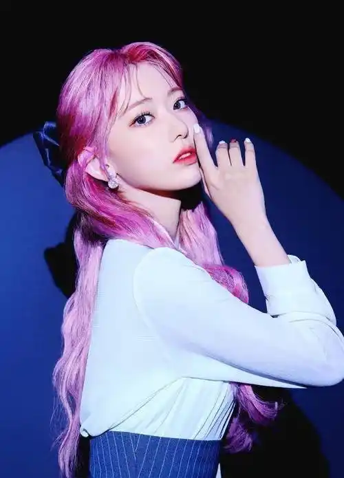 韩流六代女团即将出道,jyp,yg和hybe旗下的新人女团为第一批_jennie