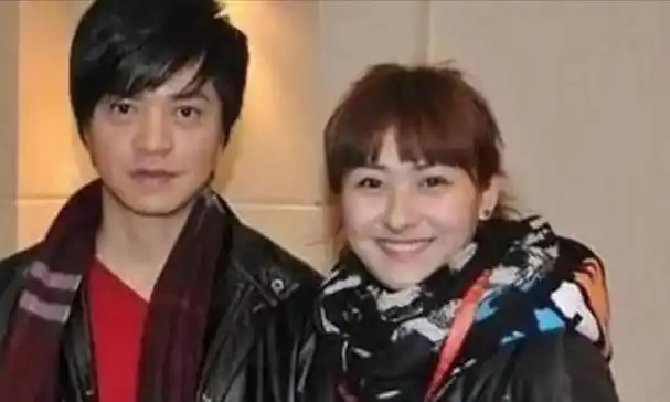 回顾李健娶初恋当老婆夫妻约定丁克直言没必要延续基因