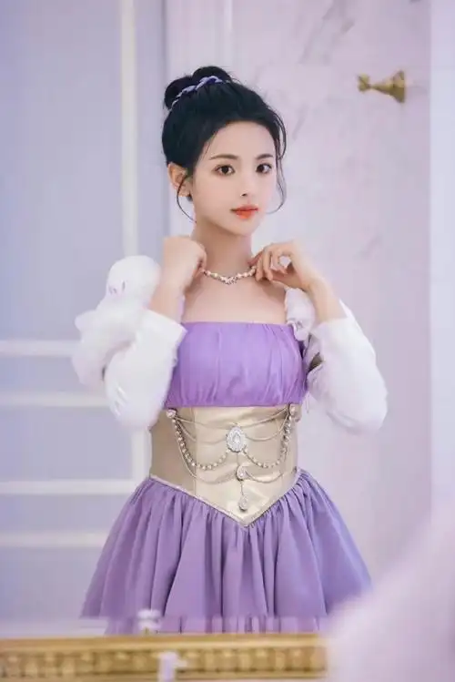 杨超越丸子头公主裙##杨超越紫色公主