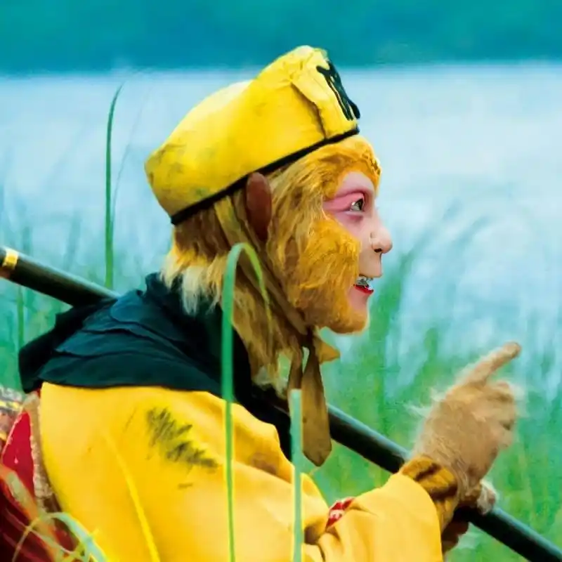 86版西游记齐天大圣剧照⑦ 重温经典西游其中最后两张剧照是黑白的