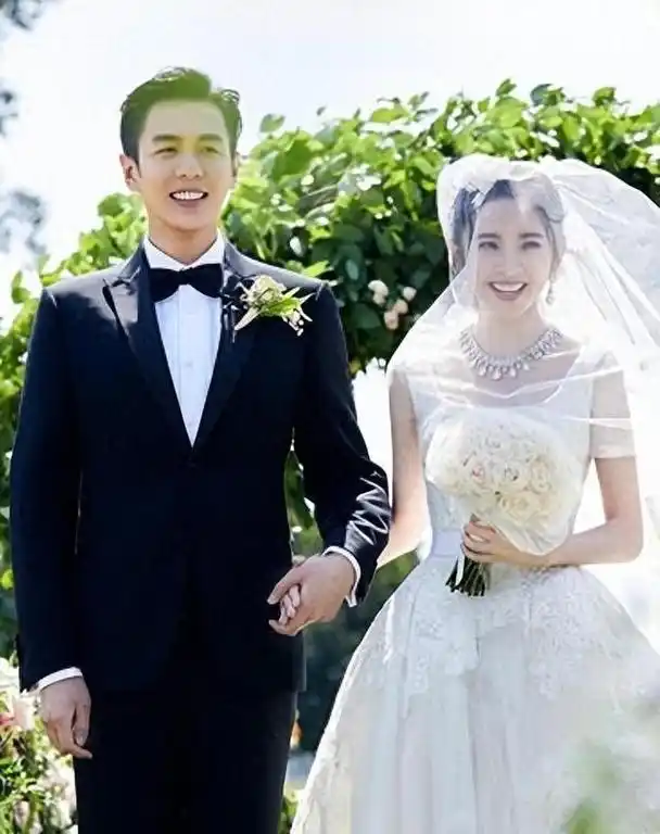 张若昀,被誉为"京圈少爷",是内地娱乐界的一位出色演员.