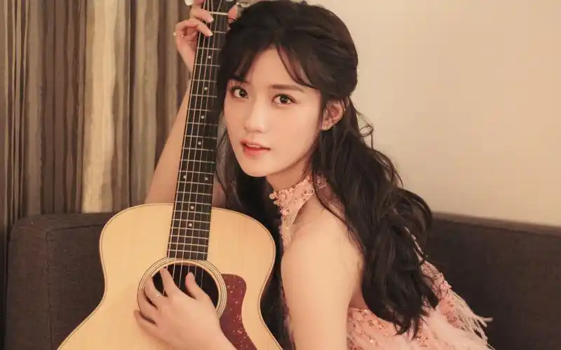 【陈意涵estelle】600万粉丝福利