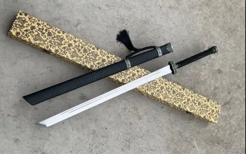 张起灵黑金古刀极品唐刀