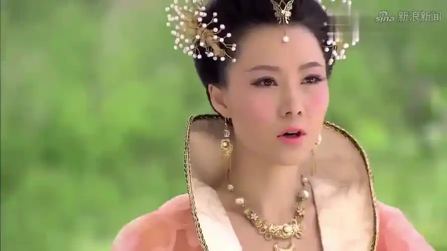 封神英雄申公豹专程找到白雪雁,就是为告诉她董全被西岐所杀