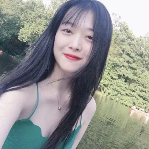 所有正在心情不好的人 都可以进来看看治愈的崔雪莉的笑容