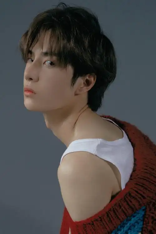 2018《风度mens uno young!》9月杂志封面#王一博