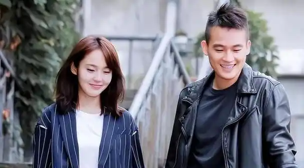 事实证明,"为母买房"张佳宁,已经走上了另一条道路