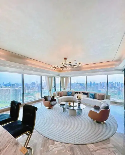 普陀区魔都大平层双面落地窗视野无敌