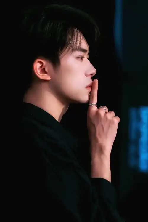 易烊千玺 - 堆糖,美图壁纸兴趣社区