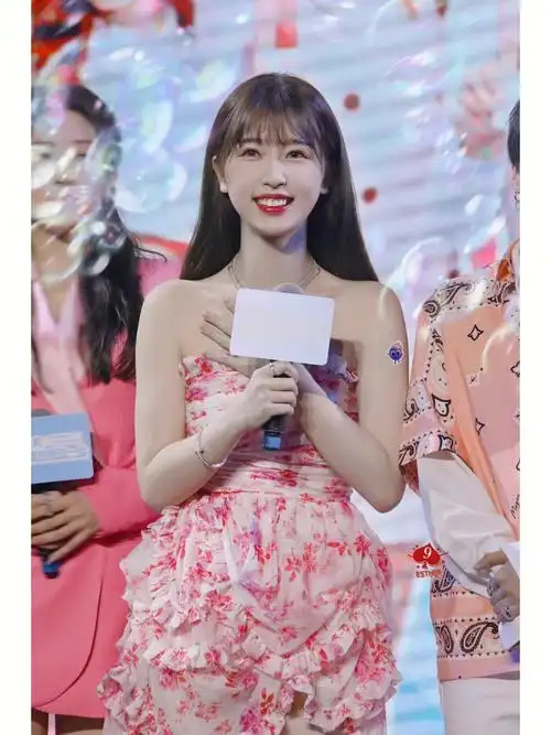虞书欣78真果粒粉丝见面会07