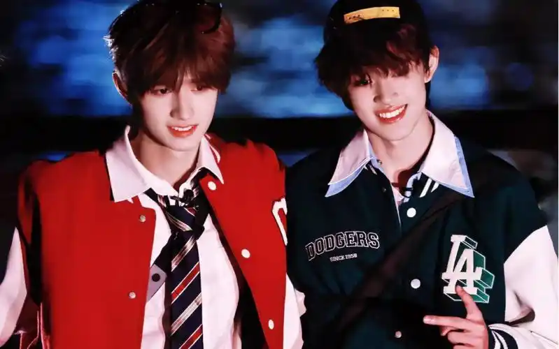 【tf三代reaction】三丝带领一代凯源cp粉来看极志结婚舞台《全部都是