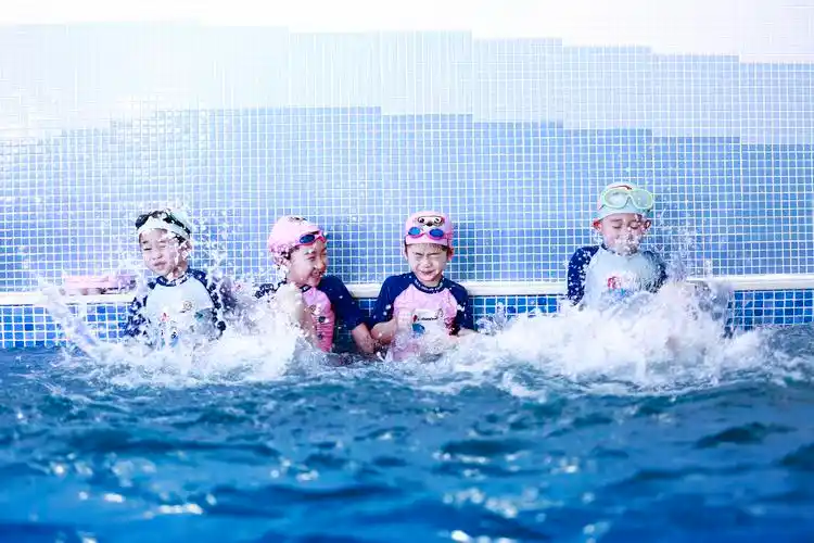 摄影作品 | 儿童拍摄 游泳馆抓拍 后期调色修图