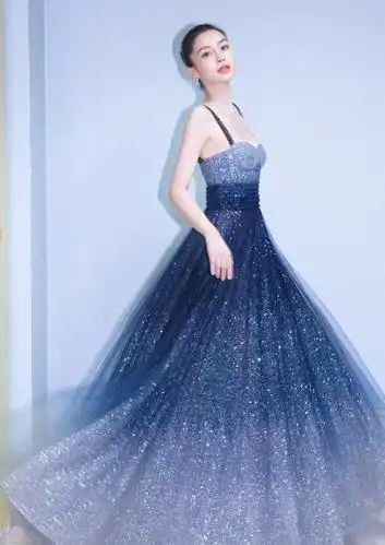 杨颖十分惊艳的八款礼服,仙气满满女神范十足,美出新高度!