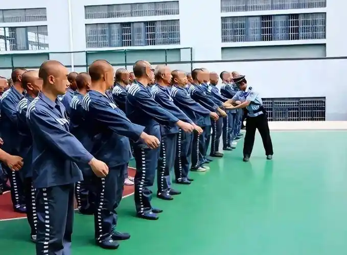 入监三个月,服刑人员该怎么适应监狱生活?