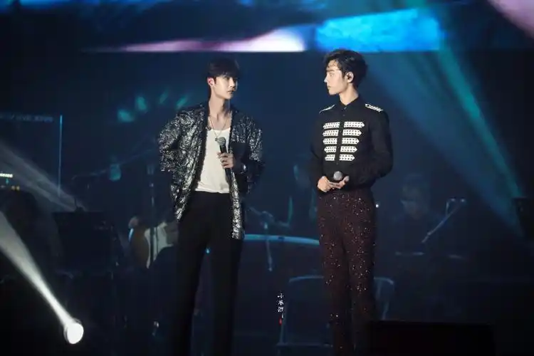 王一博肖战/博君一肖/一战组合/哥哥弟弟 - 堆糖,美图壁纸兴趣社区