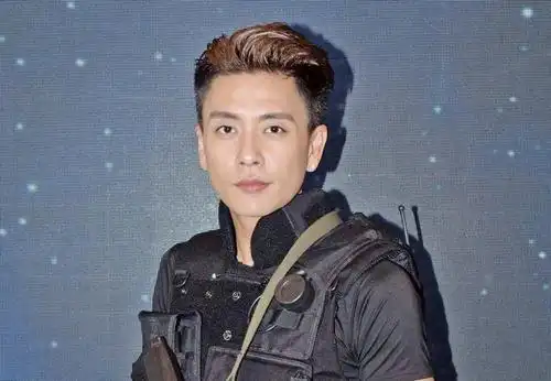 吴卓羲一日拍两场床战