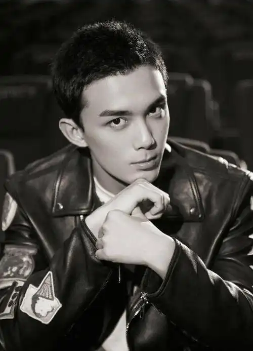 一场路演彻底戳穿了吴磊的本性他给青年演员们提了醒