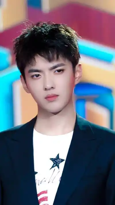 吴亦凡 kris 壁纸 明星制作人 综艺男神 美男帅哥 | 中国有嘻哈 中国