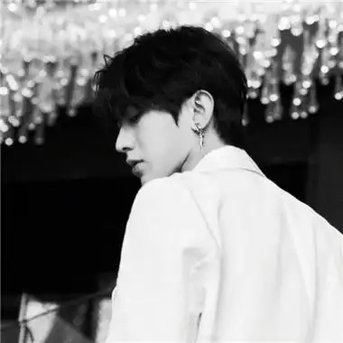 这么有魅力的又这么帅的男生真人精致的头像太让人爱了,喜欢的小伙伴